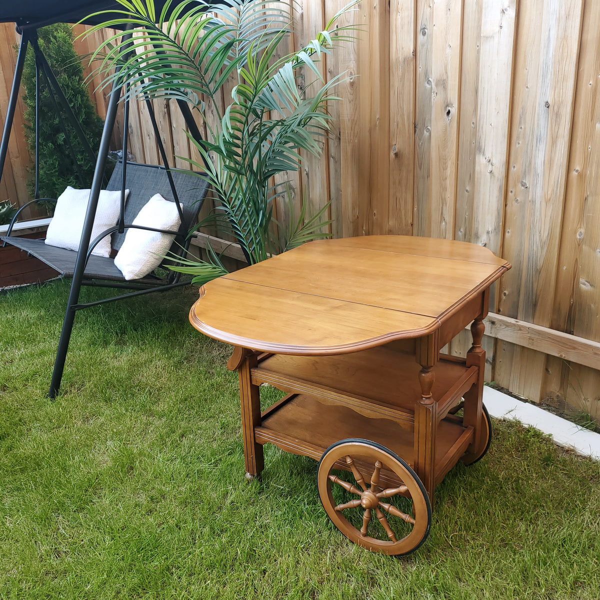 Vintage Wooden Tea Cart/Trolley Rental | GTA Event Décor